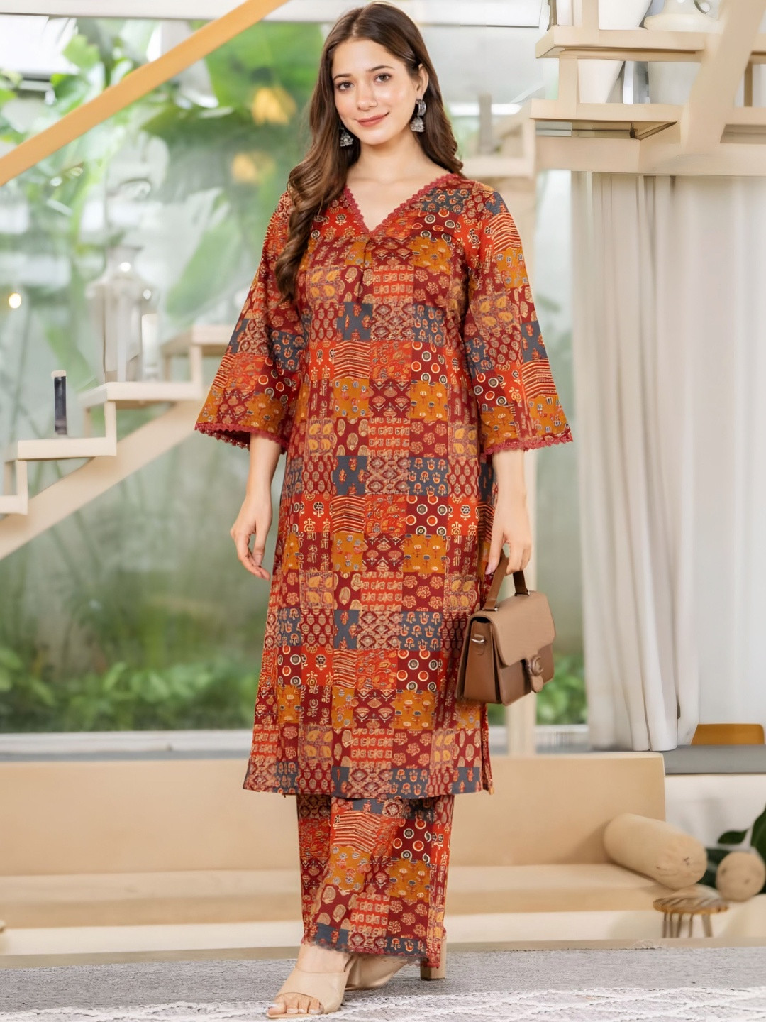 Tabeedah Women Ethnic Motifs Printed Regular Kurta with Trousers