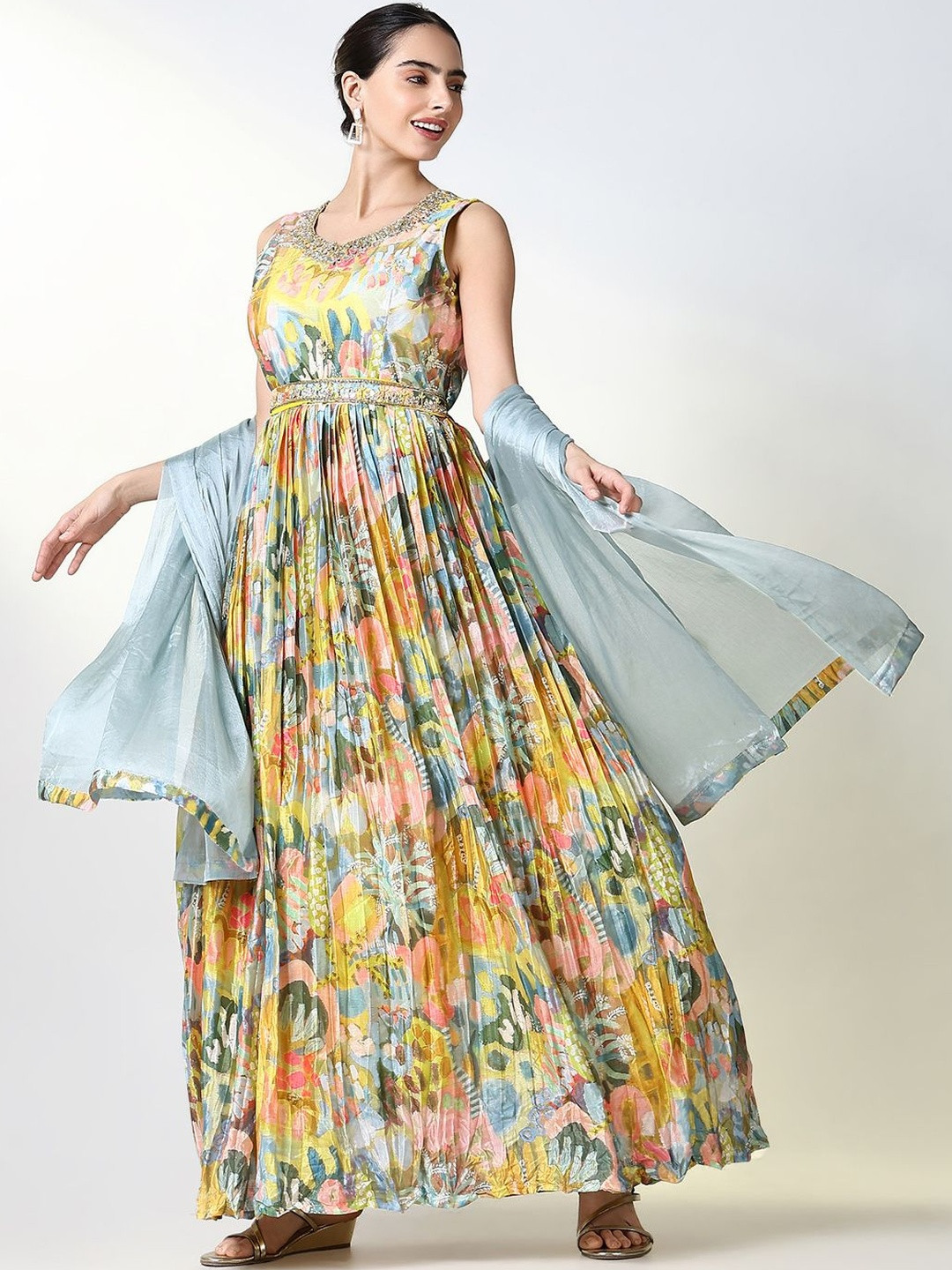 SHOWOFFFF Women Floral Printed Floral Anarkali Kurta