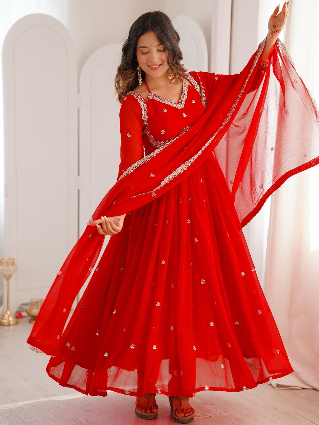 SWORNY FASHION Women Ethnic Motifs Embroidered Panelled Thread Work Kurta with Trousers & With Dupatta