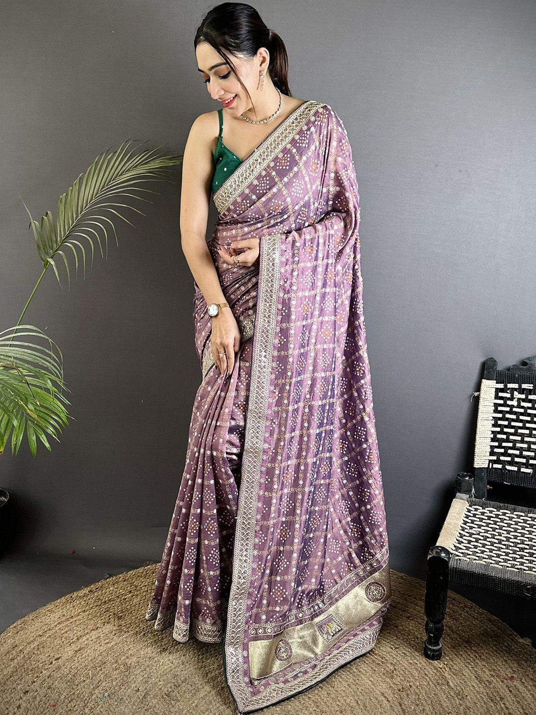elora Ethnic Motifs Zari Silk Blend Heavy Work Bandhani Saree