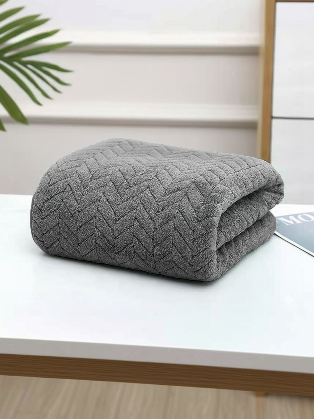 MAXOSHINE Grey & Grey 1 Printed 350 GSM Bath Towel