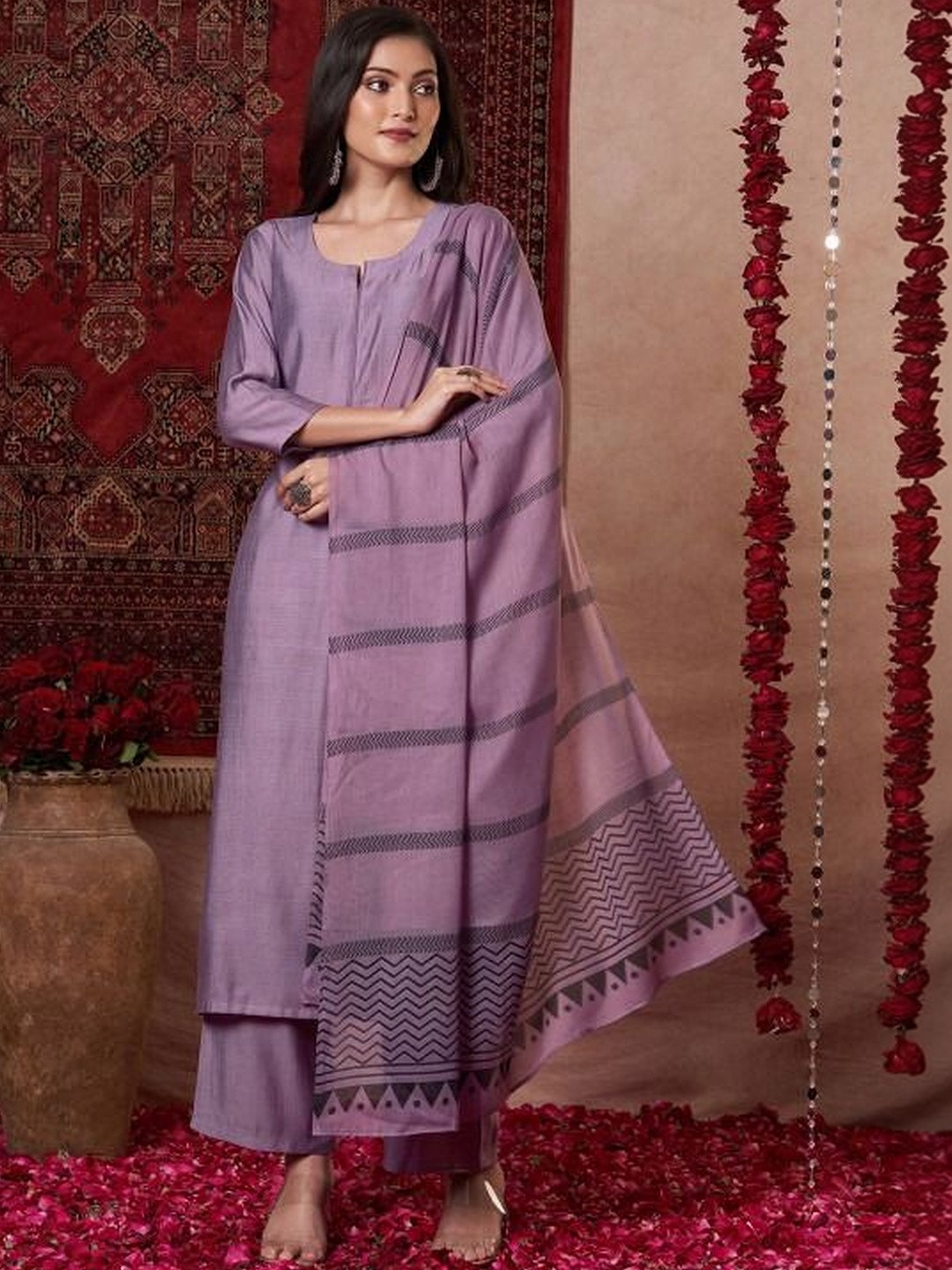 LIZORD FAB Women Ethnic Motifs Regular Kurta with Palazzos & With Dupatta