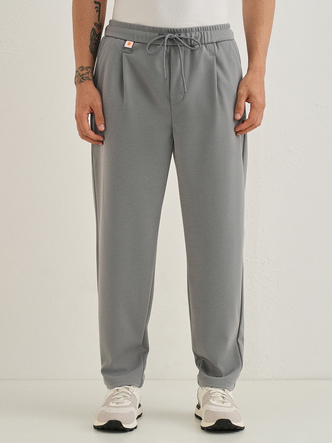 Banana Club Men Grey Relaxed Pleated Trousers