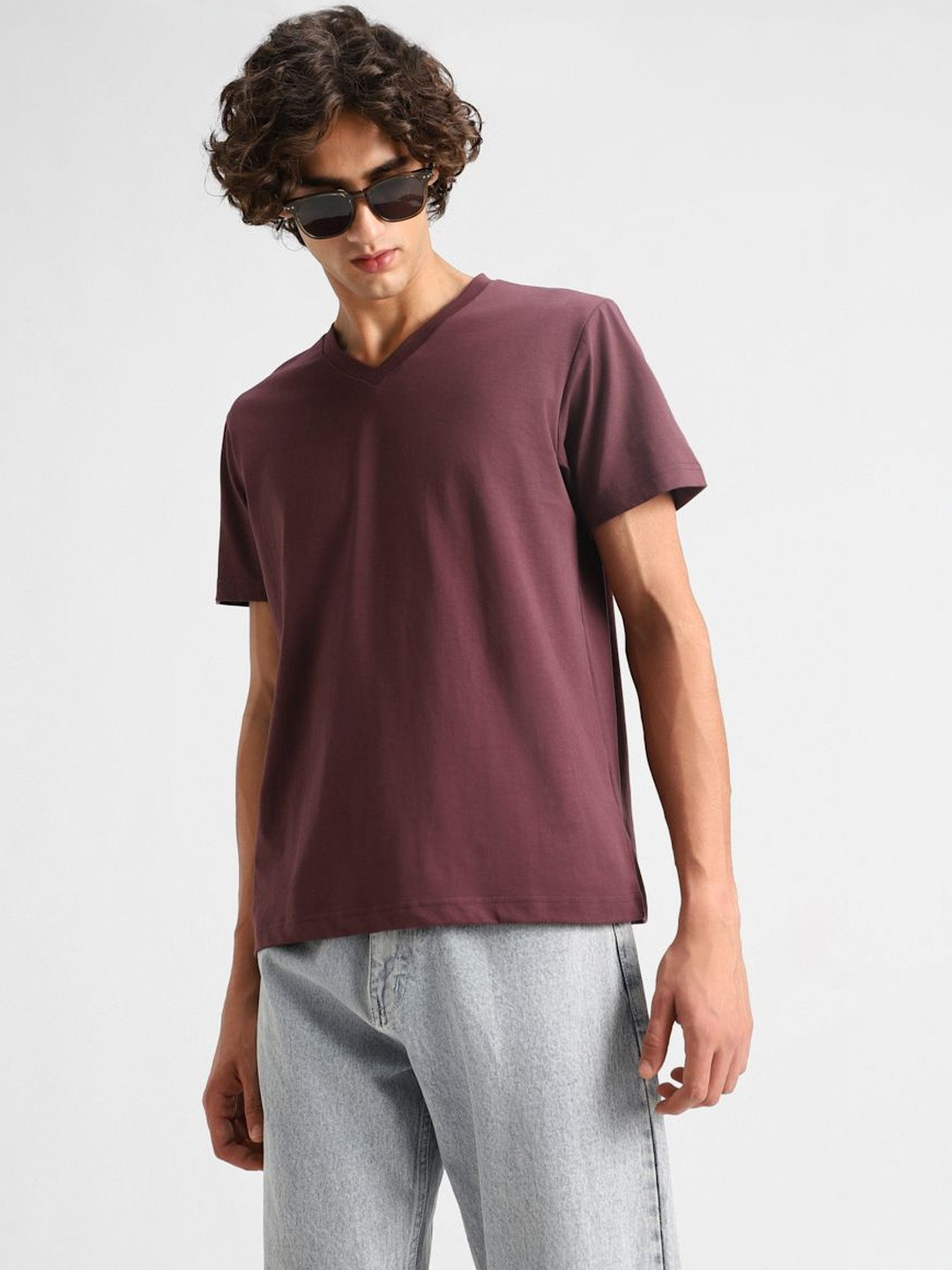 Snitch Cotton V-Neck Short Sleeves T-shirt