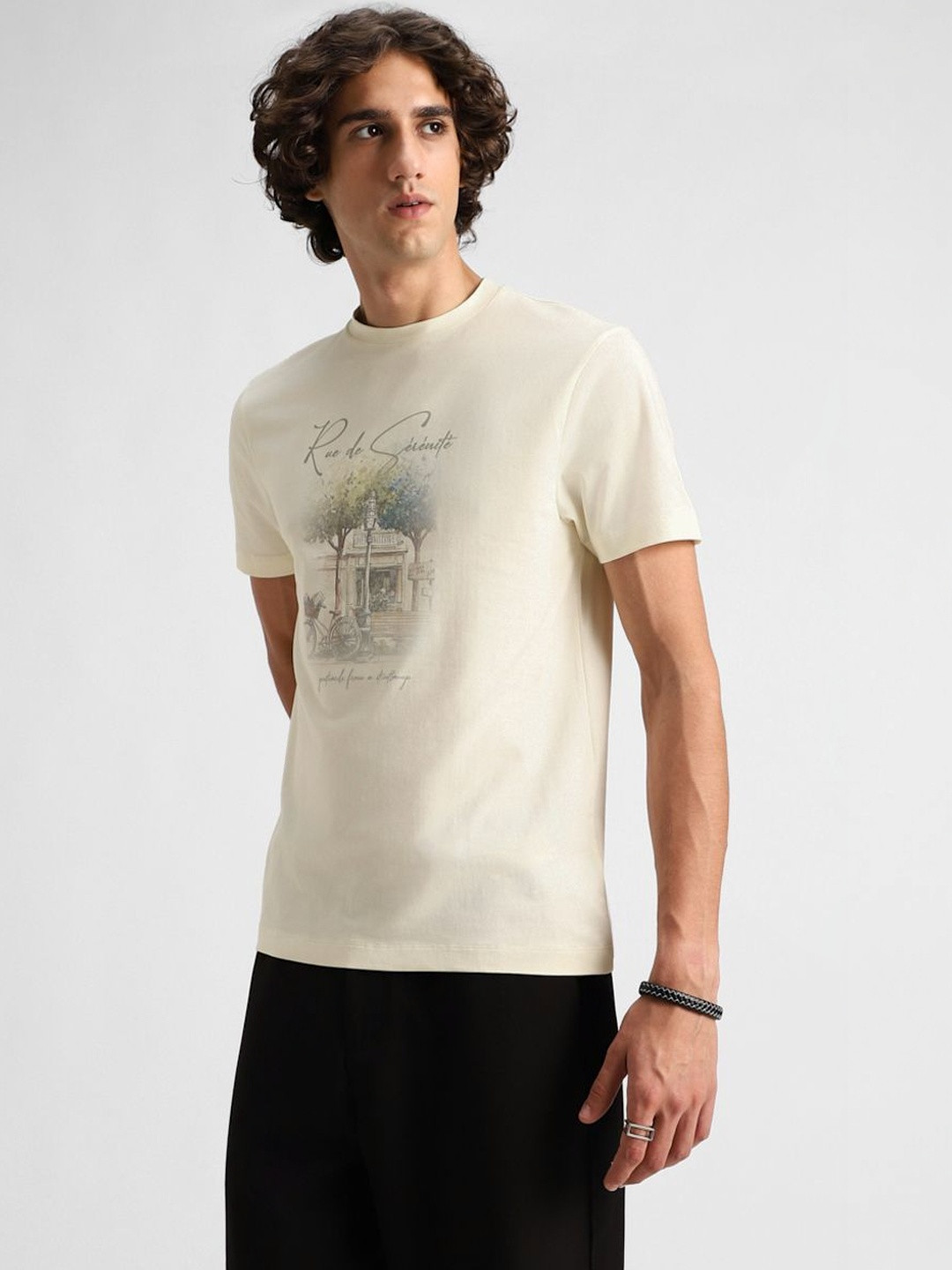 Snitch Graphic Blended Round Neck Short Sleeves T-shirt