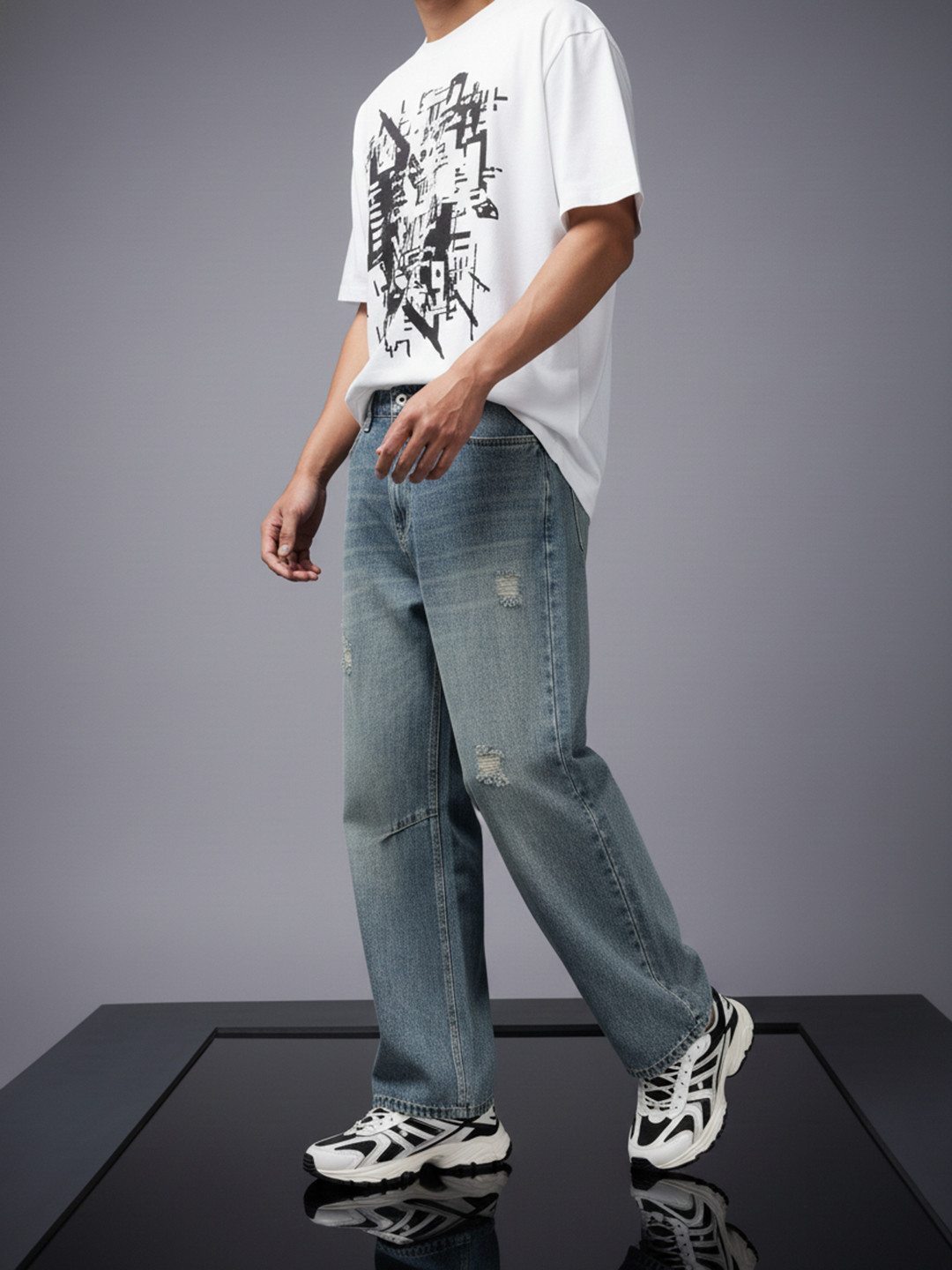 SOKO STREET Men Oversized Fit Low Distress Heavy Fade Jeans