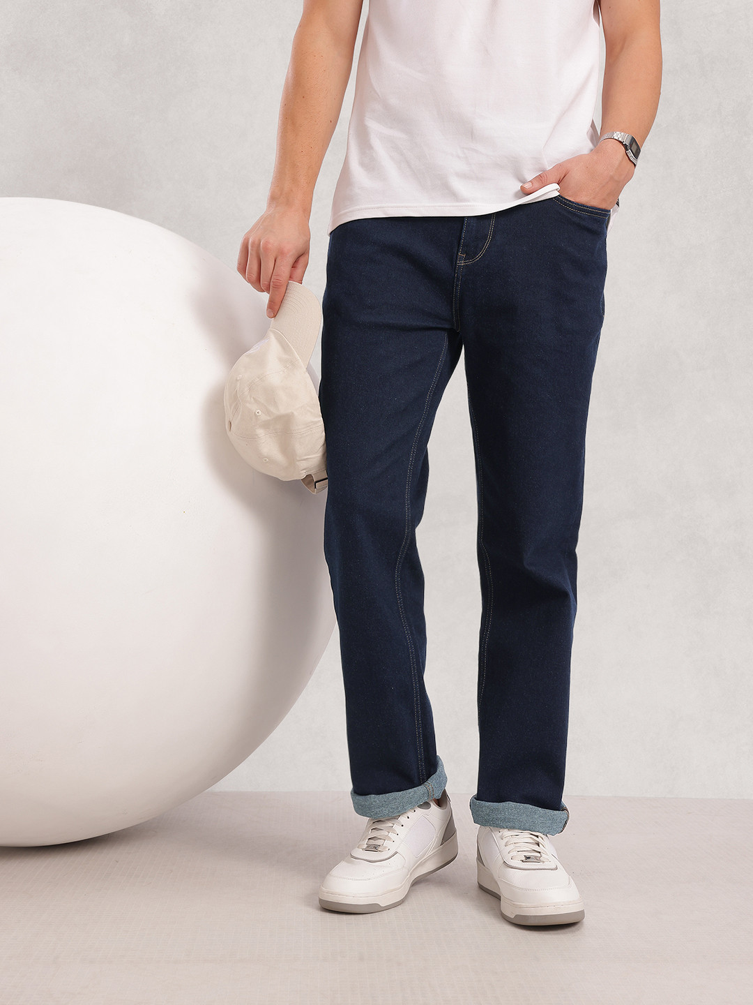 Nautica Men Relaxed Fit Mid-Rise Stretchable Jeans