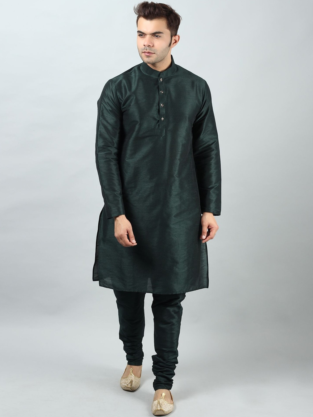 Uri and MacKenzie Men Regular Kurta with Churidar