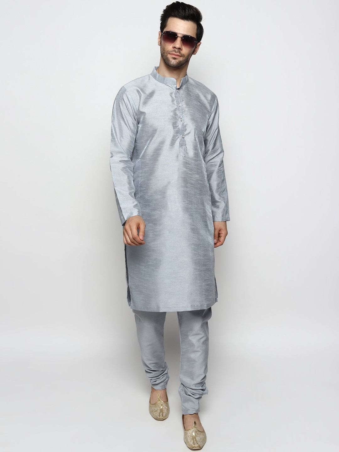 Uri and MacKenzie Men Regular Kurta with Churidar