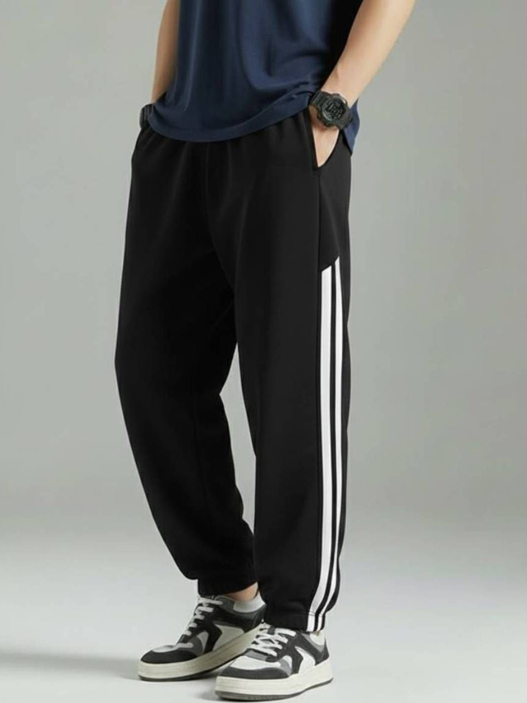 PROGENY Pure Cotton Men Striped Mid-Rise Joggers
