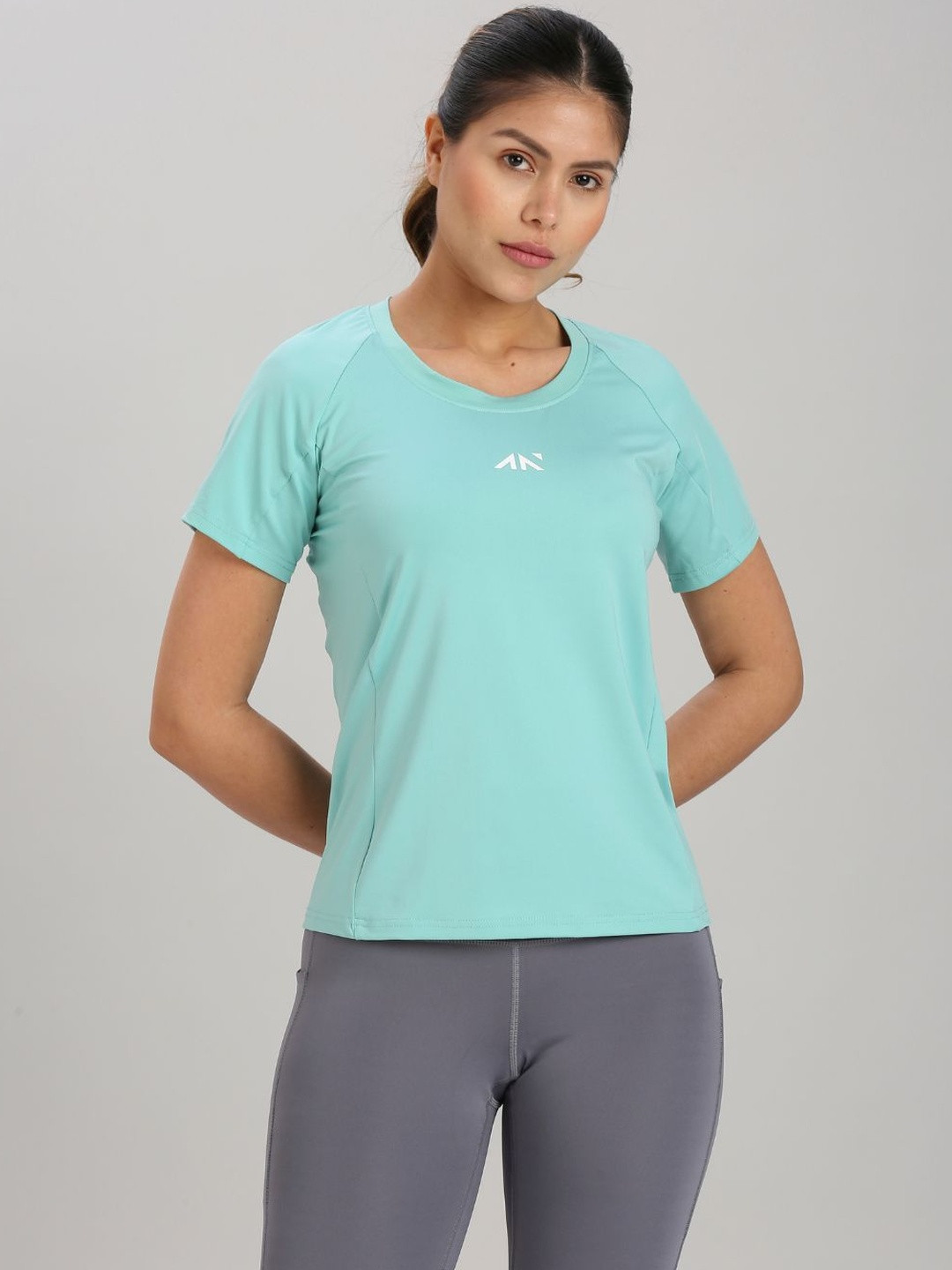 AESTHETIC NATION Solid Round Neck Short Sleeves Training  Regular Length Sports Top