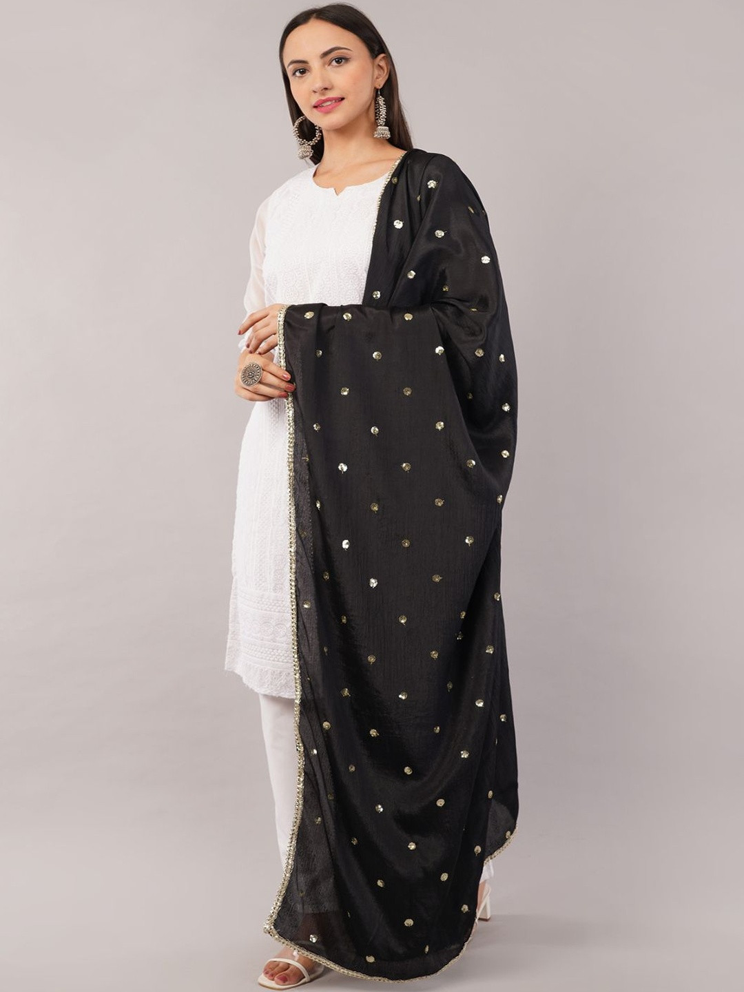 IVAARA Women Embroidered Sequinned Chinnon Dupatta With Lace