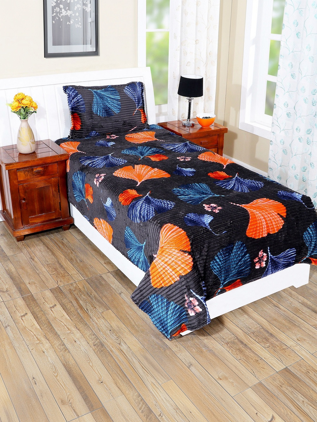 RD TREND Woolen Green 300 TC Single Bedsheet with Pillow Cover