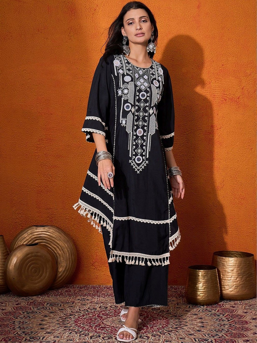 WOMENSIO Women Ethnic Motifs Embroidered Regular Mirror Work Kurta with Palazzos