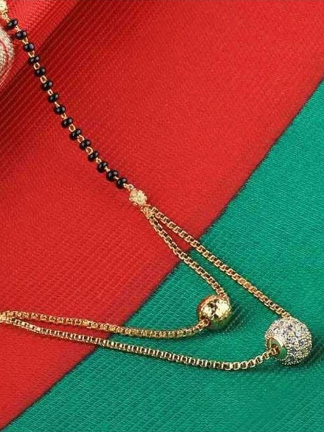 M Mod Con Stones Women Studded & Beaded Mangalsutra