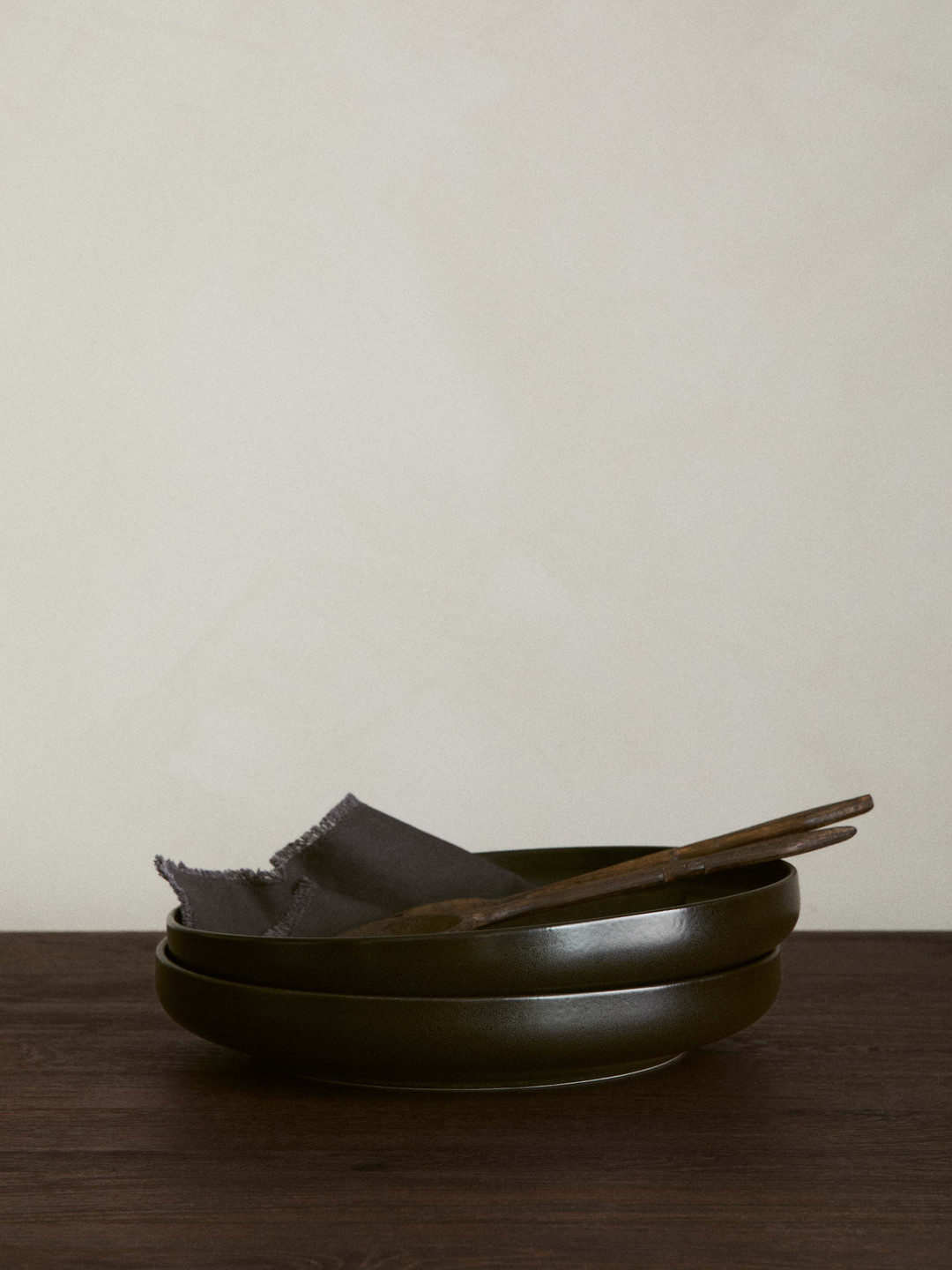 H&M Black Reactive-Glaze Stoneware Serving Bowl