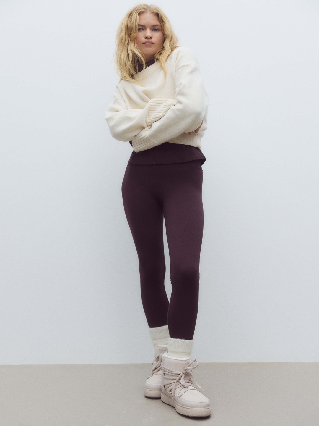 H&M Sports Fleece Leggings With Soft Move