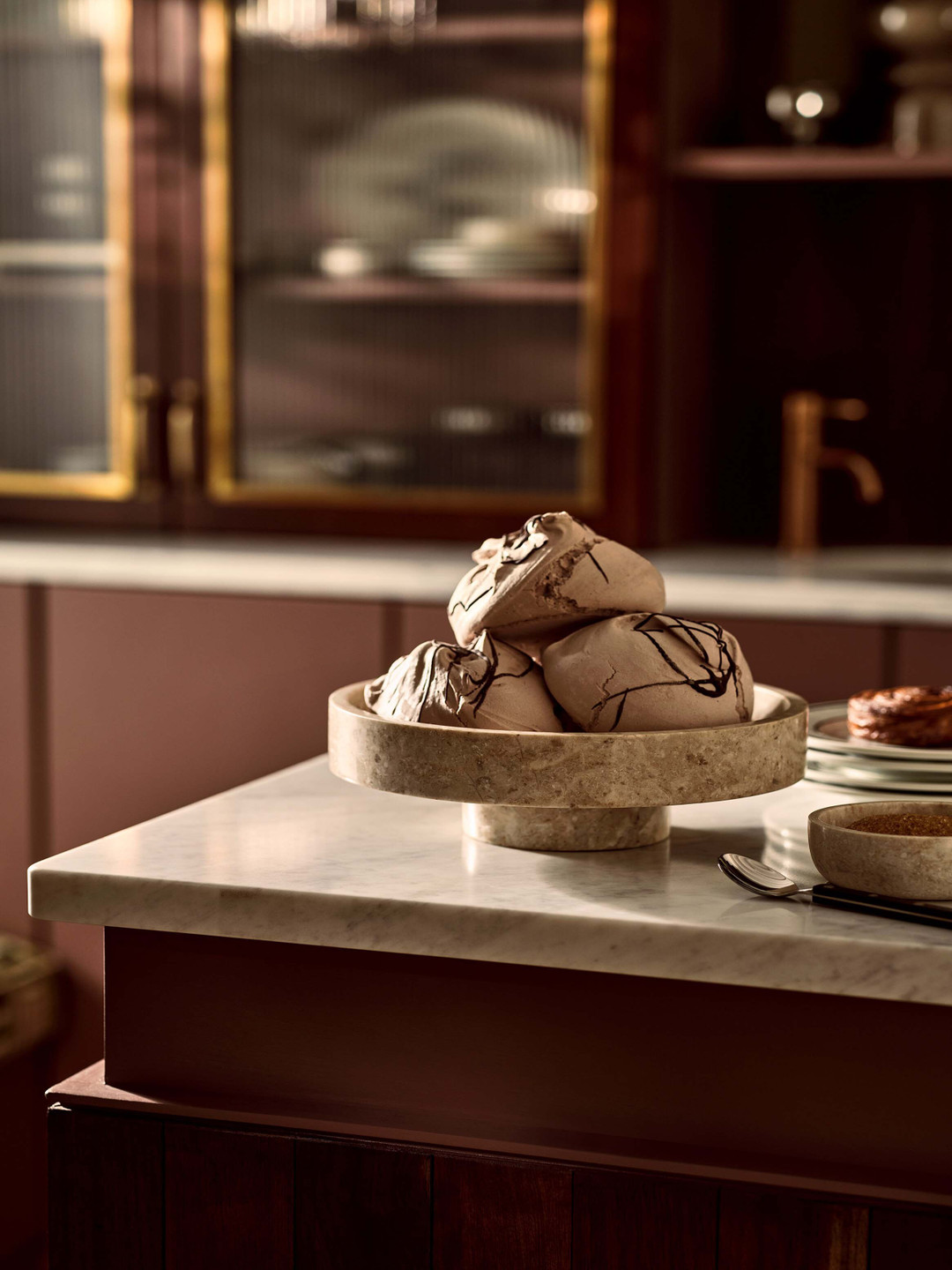 H&M Footed Marble Serving Bowl