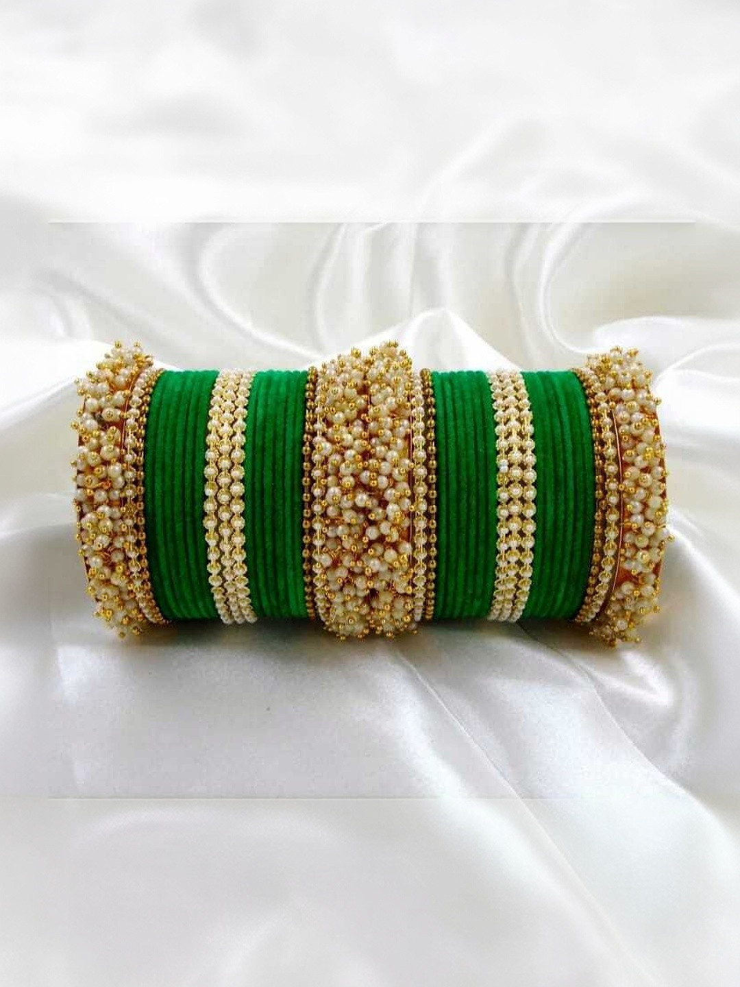 Only Offers Green Glass Artificial Stones & Beads Bangle