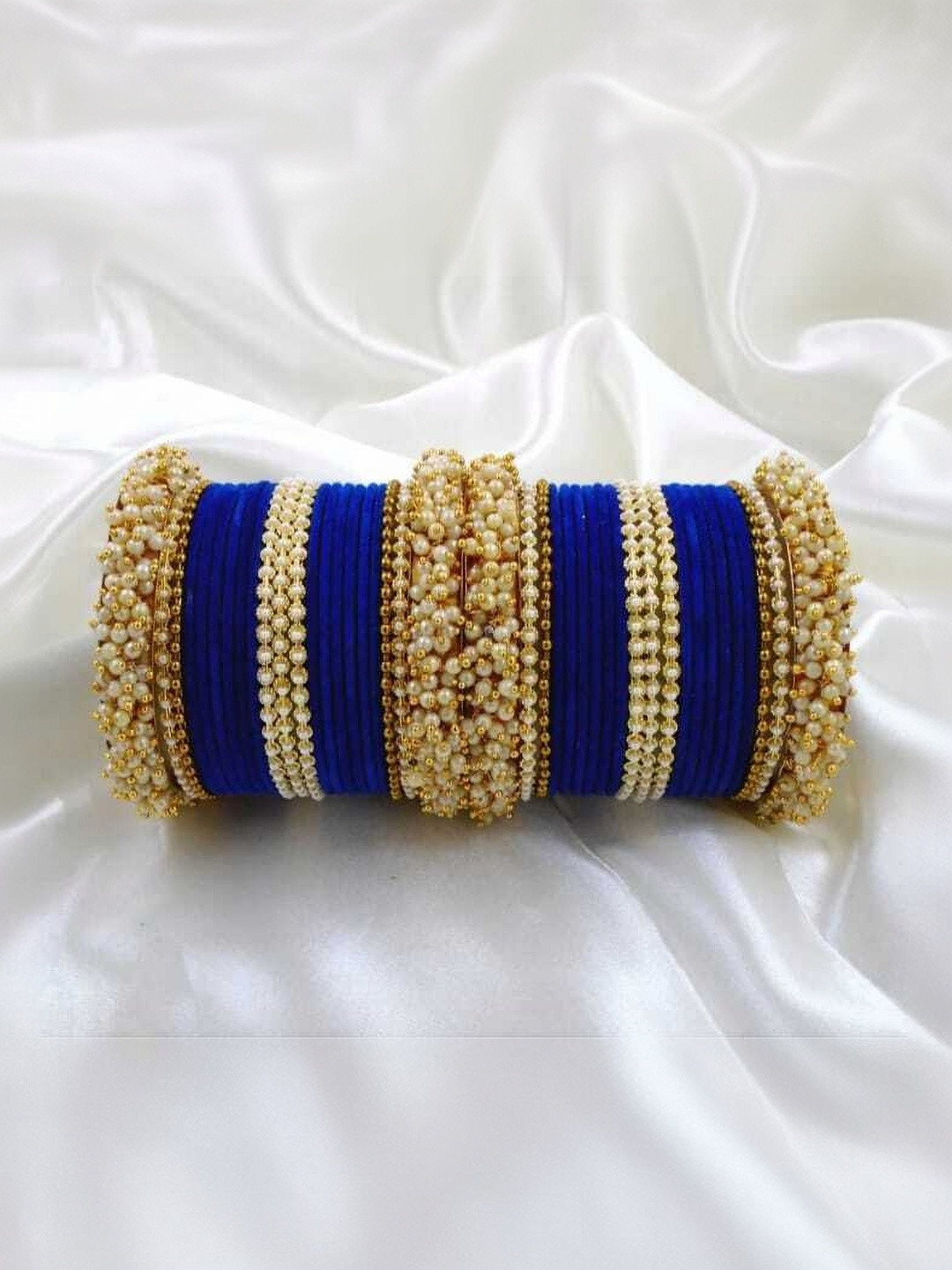 Adiba Fashion Factory Blue Glass Artificial Stones & Beads Bangle