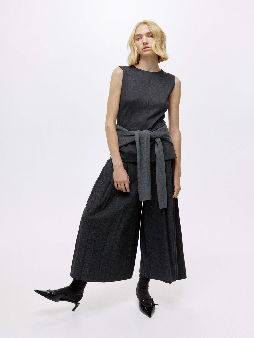 H&M Punto Di Roma Peplum Top