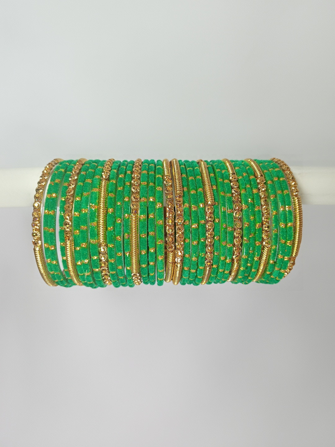 Adiba Fashion Factory Set Of 34 Green Glass Artificial Stones & Beads Bangle