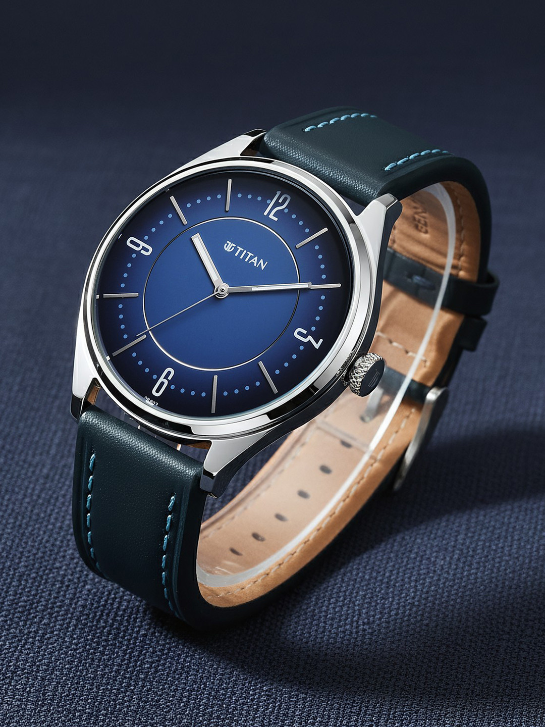 Titan Men Neo Basics II Quartz Blue Round Dial Watch - 1802SL21