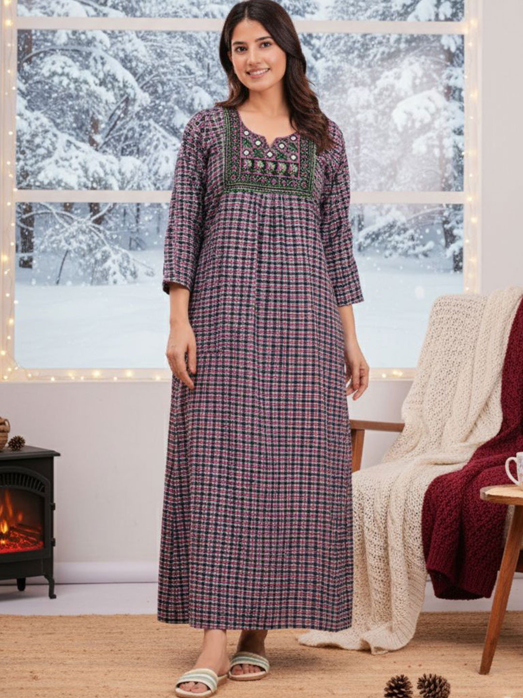 MAYA PRINT Embroidered Maxi Nightdress