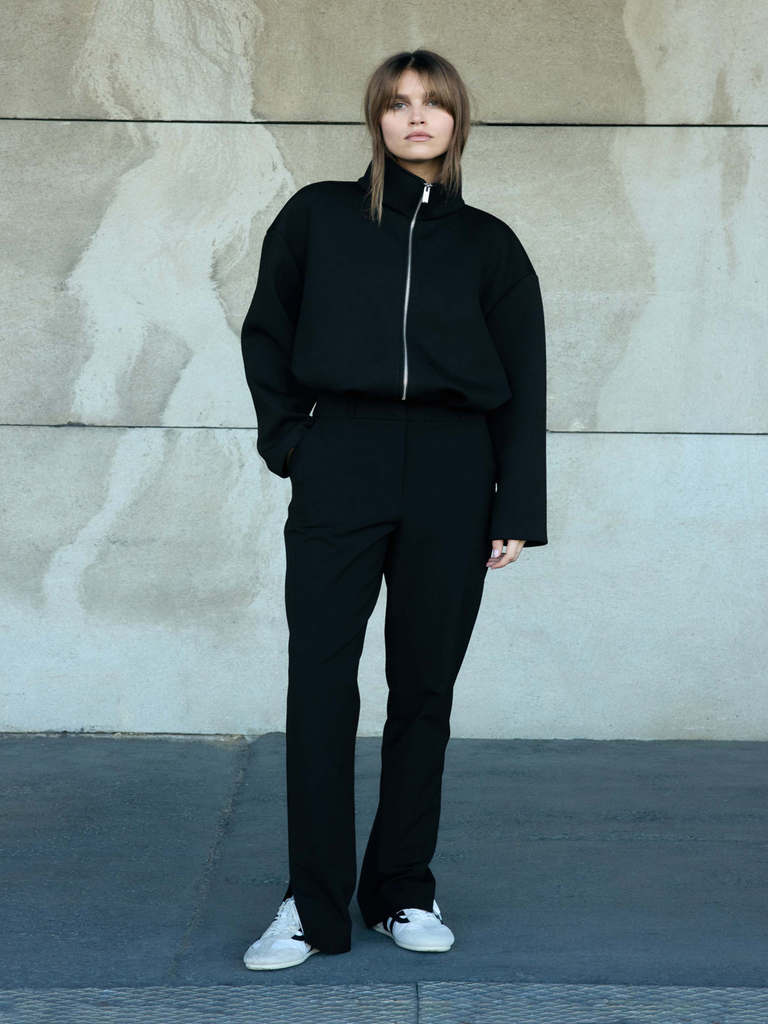 H&M Wrinkle-Resistant Slim Tailored Trousers