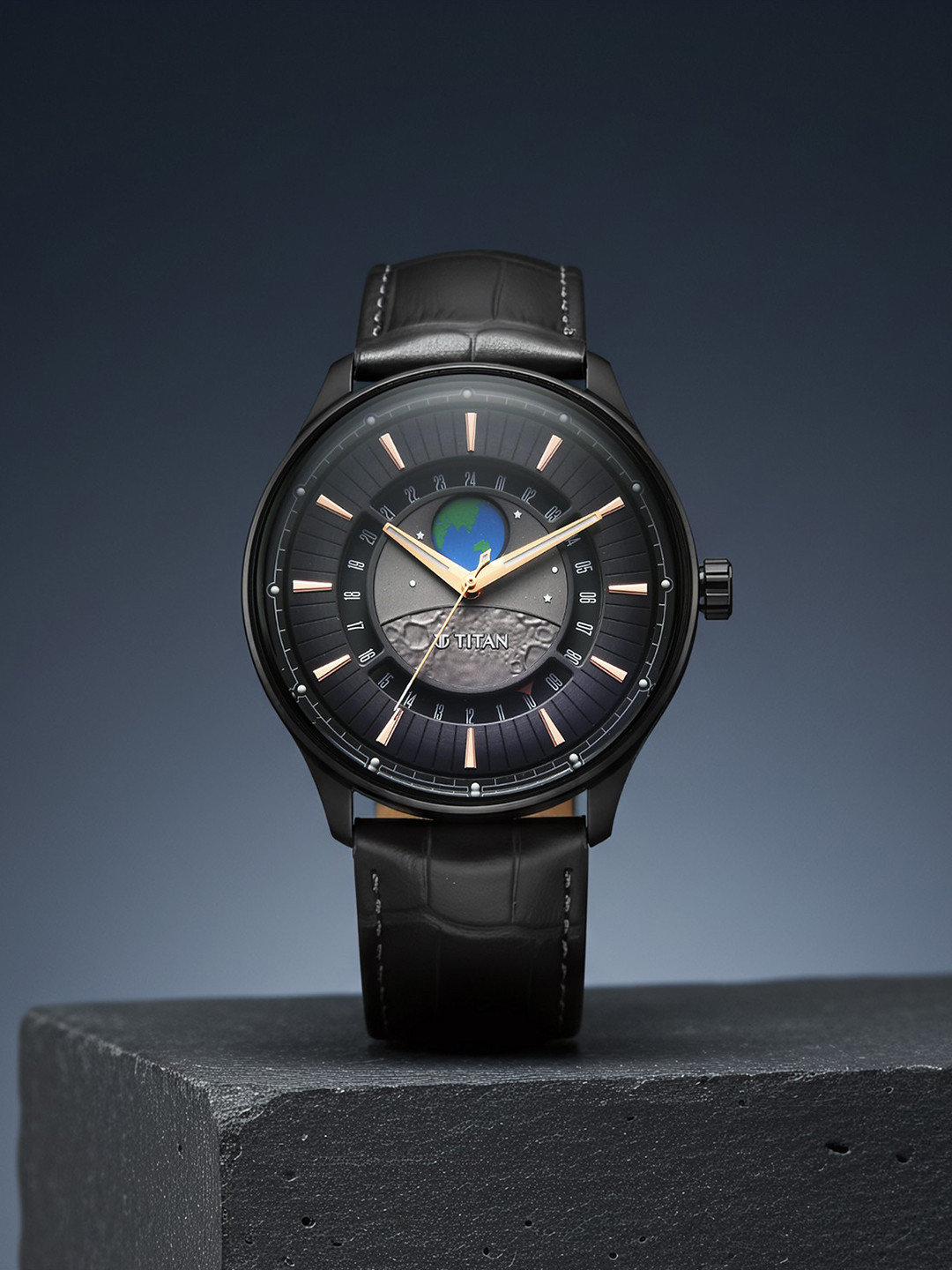 Titan Men Stellar Quartz Grey Round Dial Watch - 1890NL01