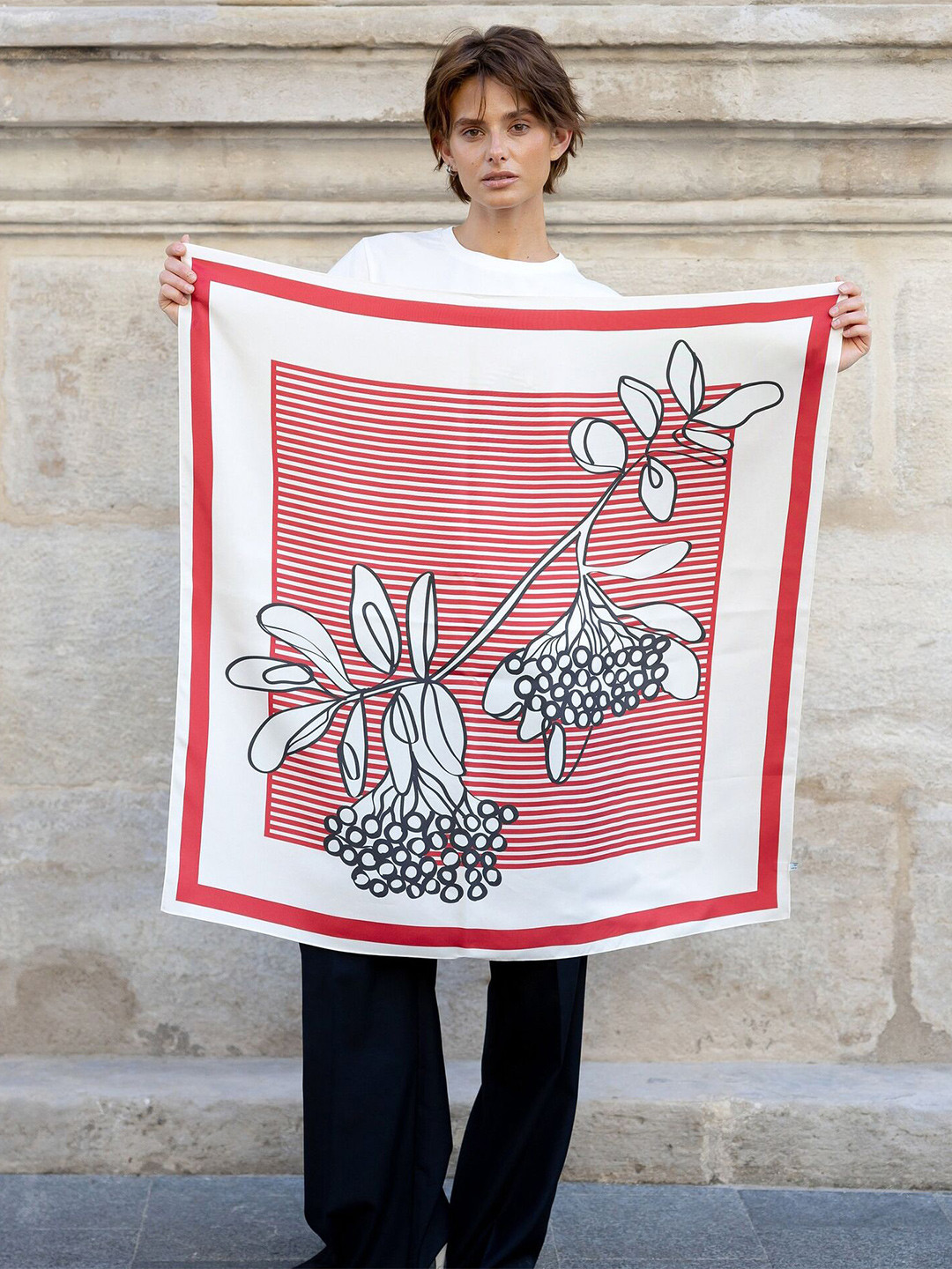 Sarisp Women Printed Scarf