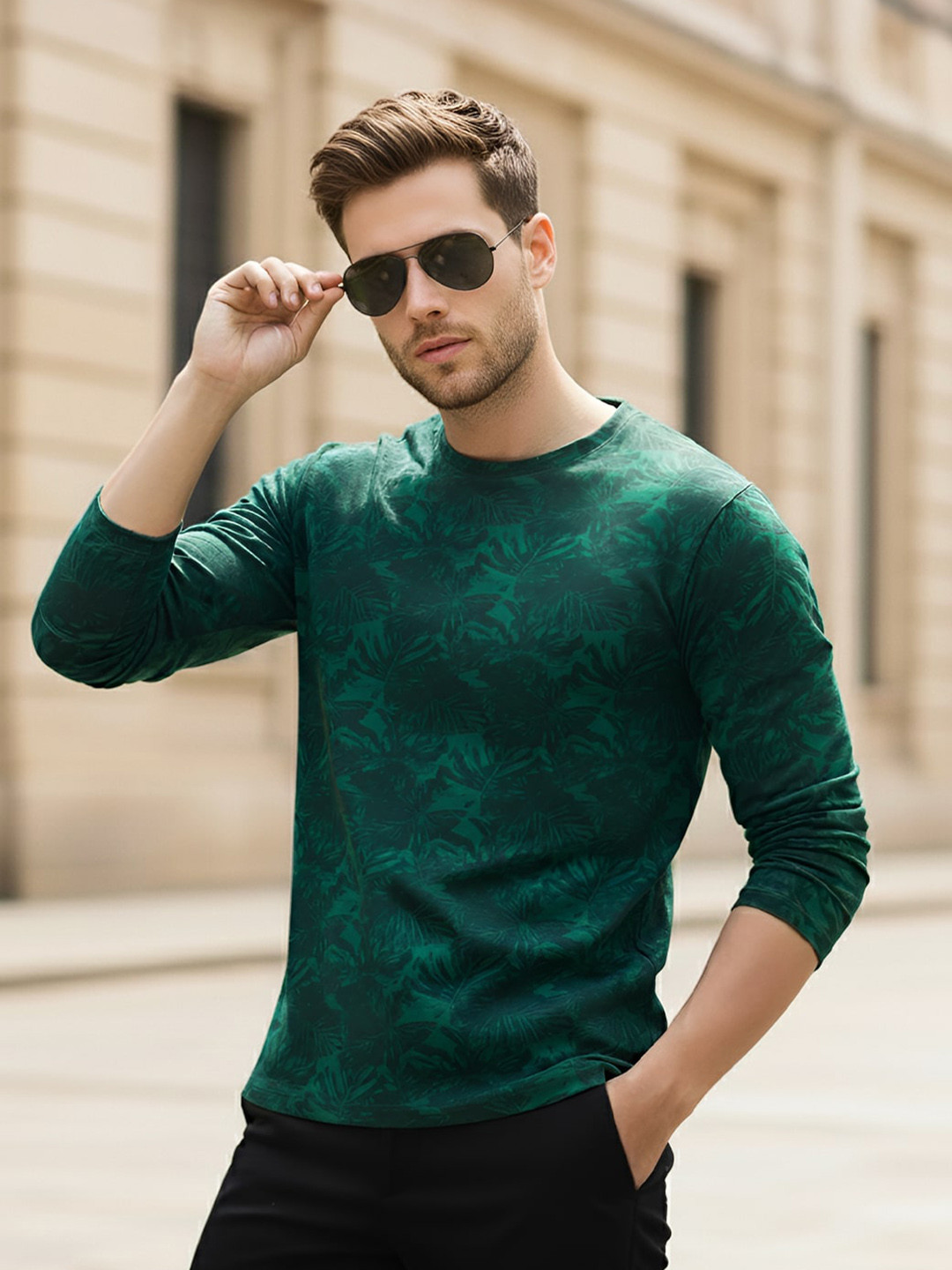 Urbano Fashion Men Teal Green Slim Fit Tropical Printed Pure Cotton T-shirt