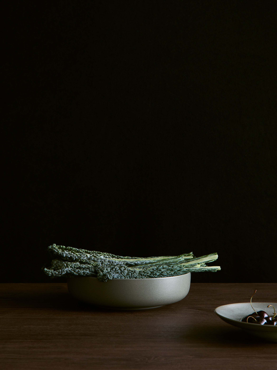 H&M Green Reactive-Glaze Stoneware Serving Bowl