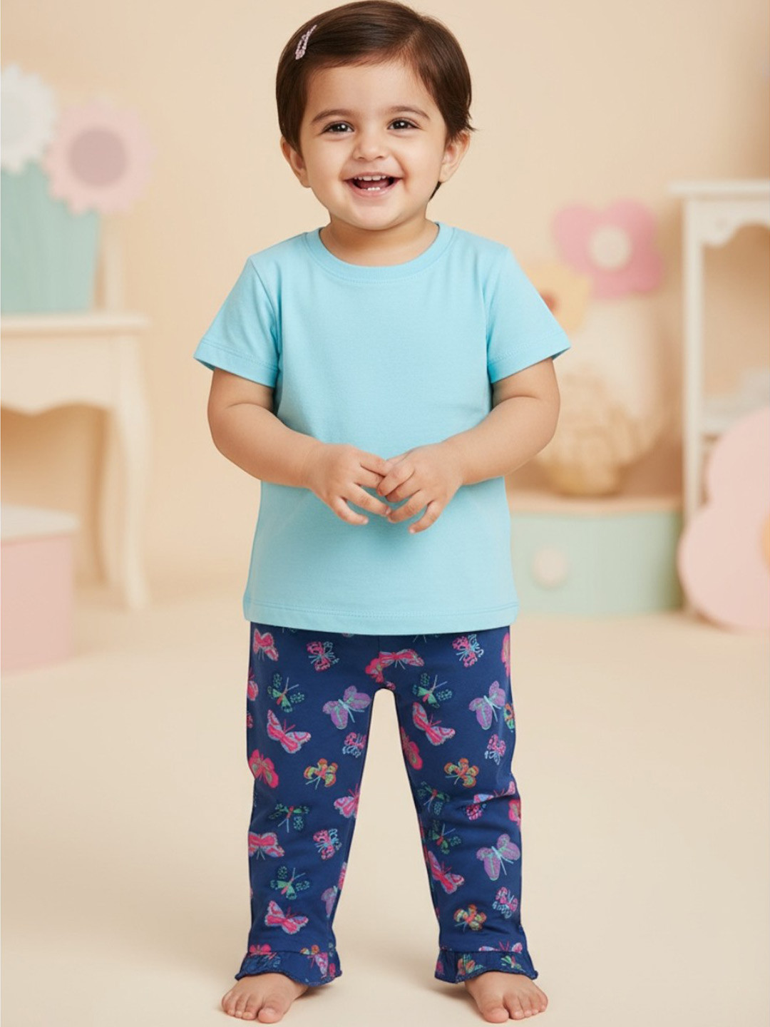 BONTOTS Infant Girls Flutter Fun Printed Organic Cotton Pyjama