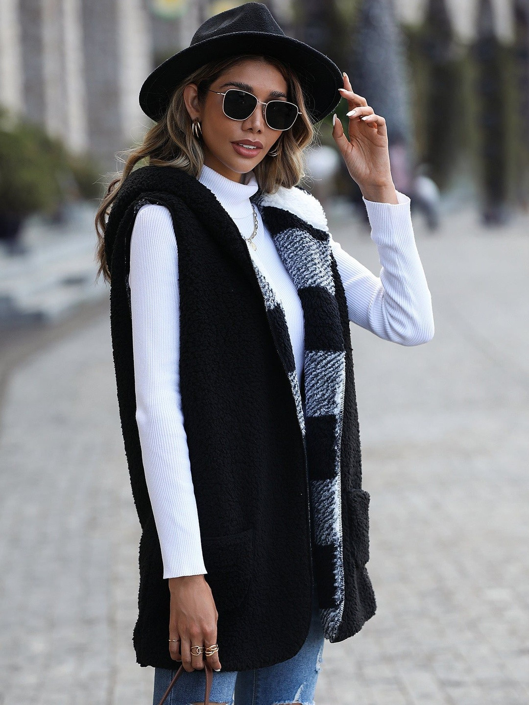 Oh Rare Women Checked Reversible Puffer Jacket