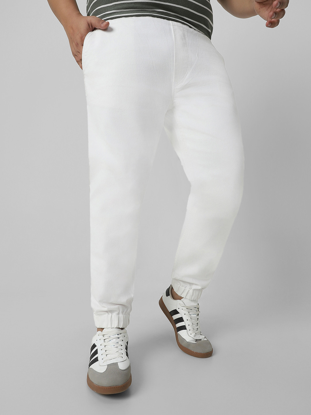 Urbano Plus Men White Jogger Mid-Rise Clean Look Jeans