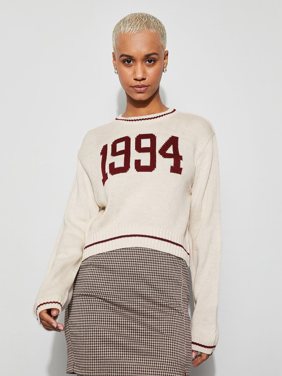 Ginger by Lifestyle Women Alphanumeric Printed Crop Pullover