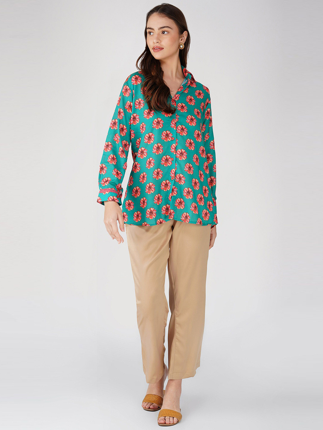 Bindigasm Women Comfort Spread Collar Floral Printed Cotton Casual Shirt