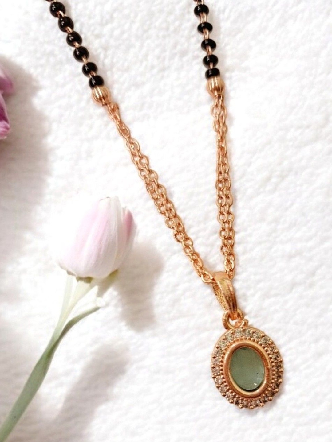 INDIAURA MODE Rose Gold-Plated Artificial Stones and Beads Mangalsutra