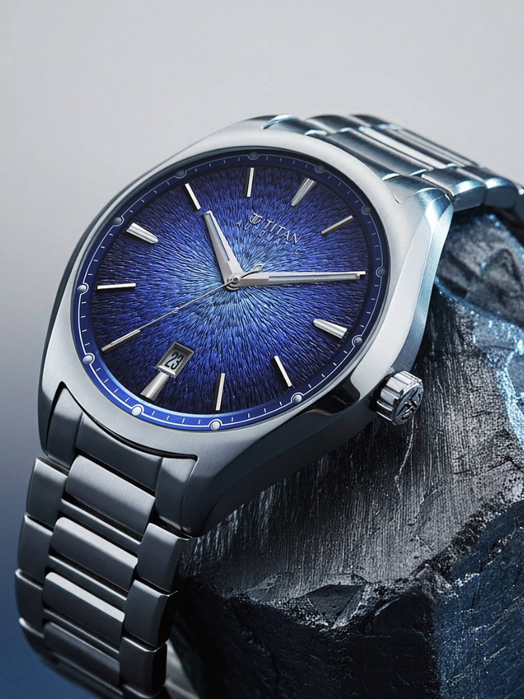 Titan Stellar Automatic Blue Round Dial Men's Watch - 10051SM01