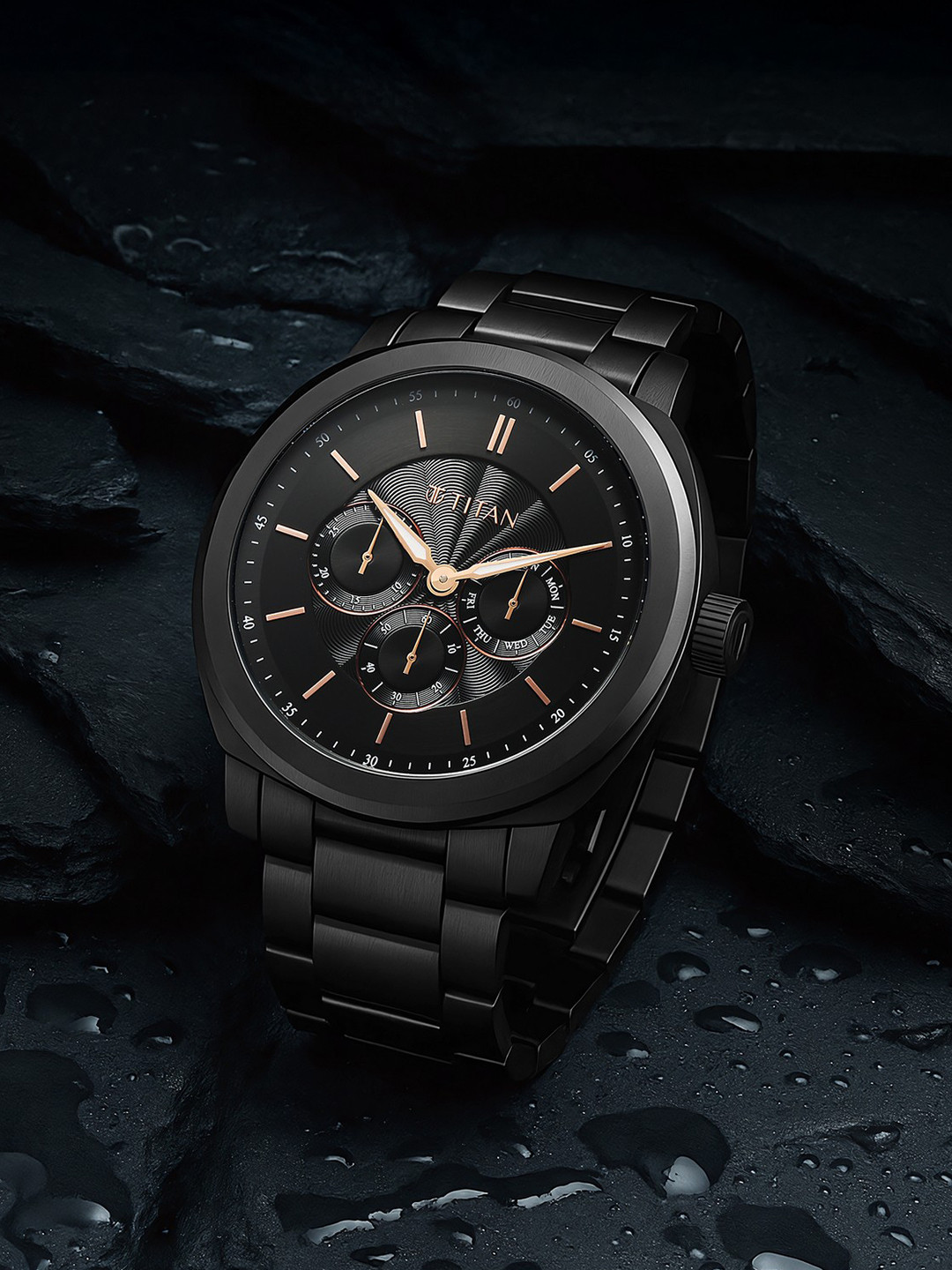 Titan Regalia Arc Quartz Shaped Dial Men's Analog Watch