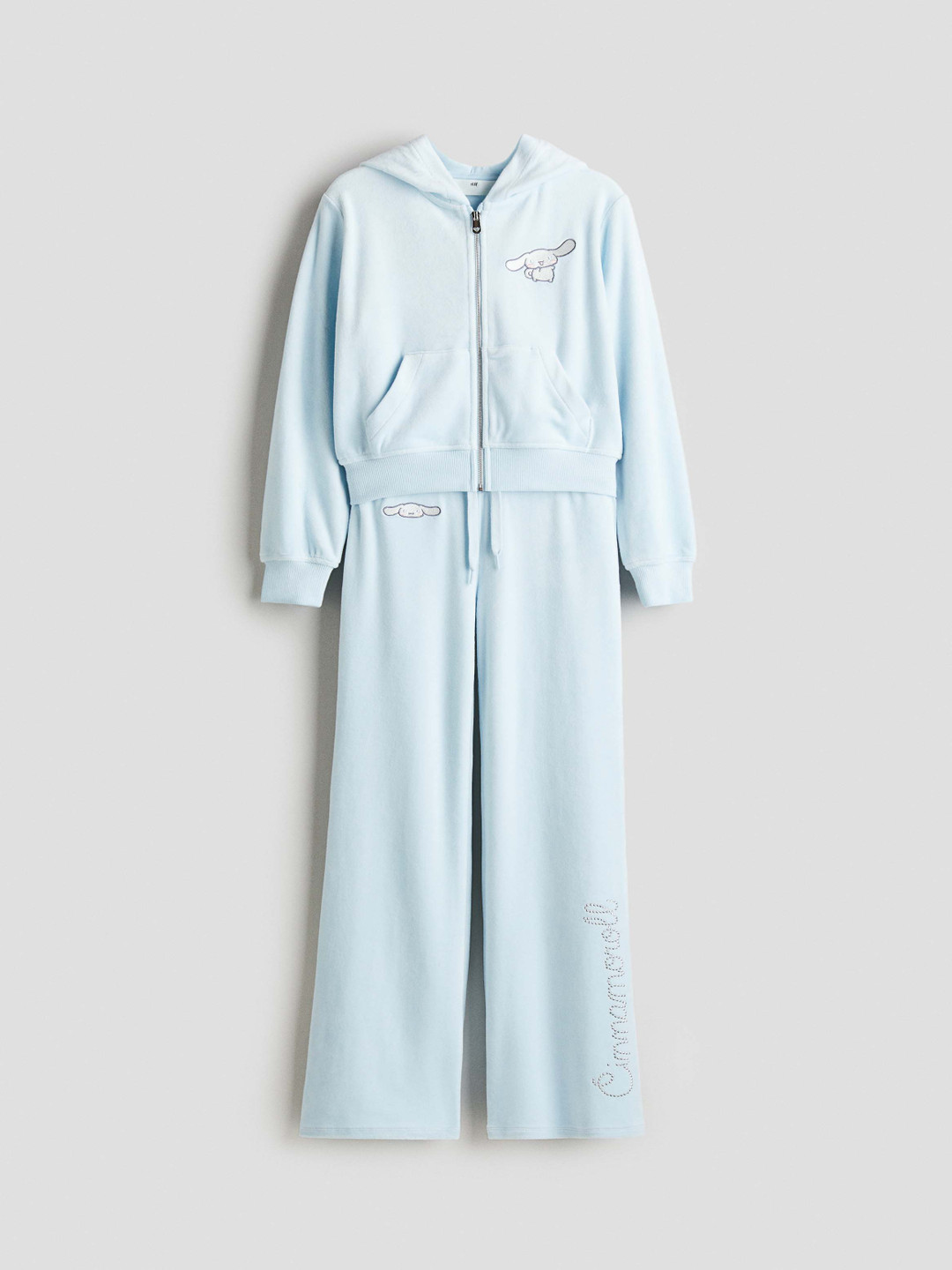 H&M 2-Piece Motif-Detail Velour Set
