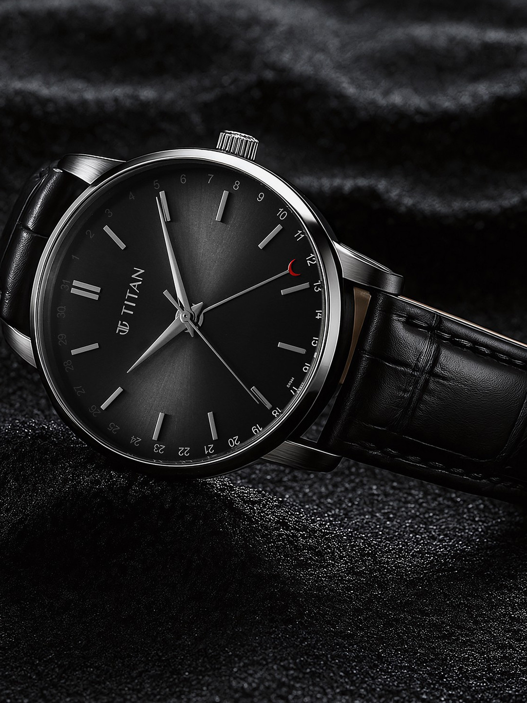 Titan Elegance Quartz Round Dial Leather Men's Watch - 90202SL02