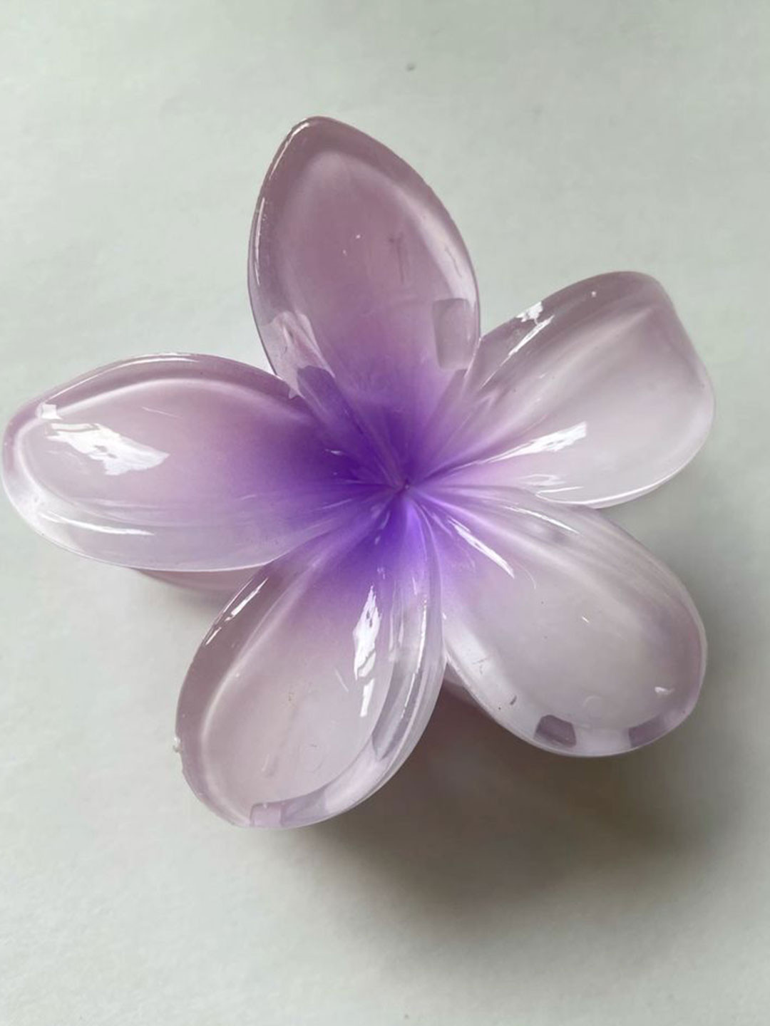 Elecsera Floral Shaped Claw Clip