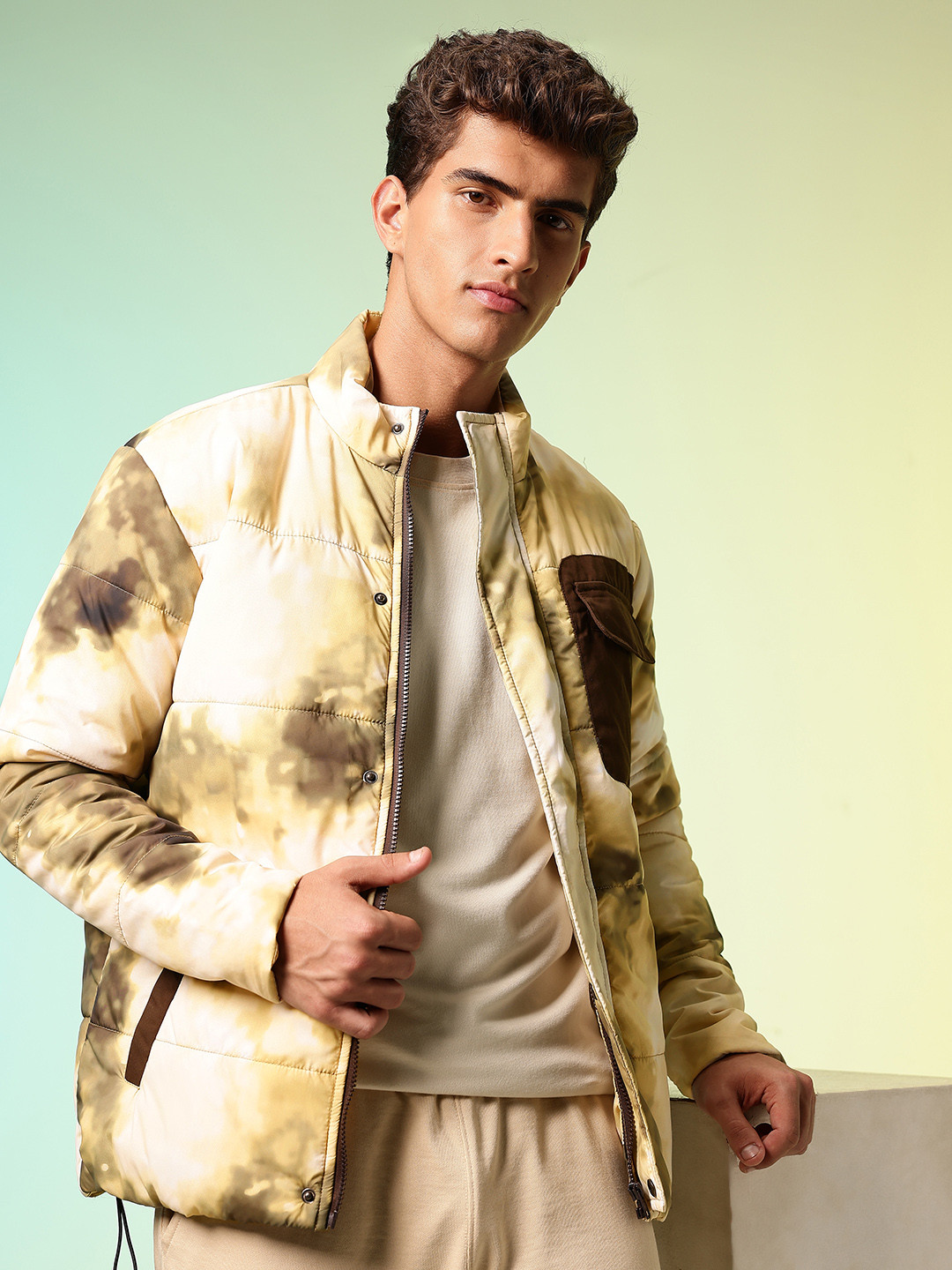 HRX by Hrithik Roshan Tie and Dye Printed Mock Collar Padded Jacket