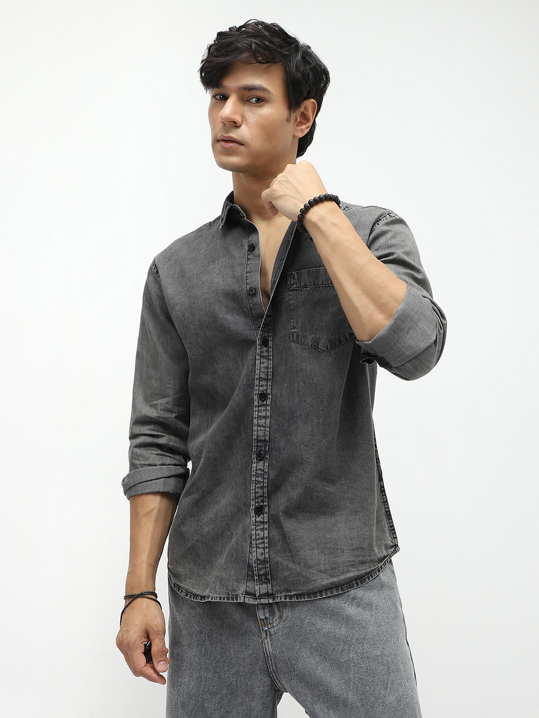 Urbano Fashion Men's Light Grey Regular Fit Full Sleeve Washed Denim Shirt