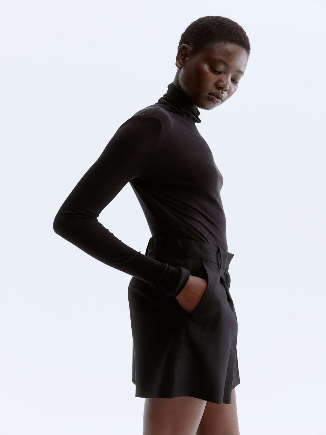 H&M Women Pleat-Front Shorts