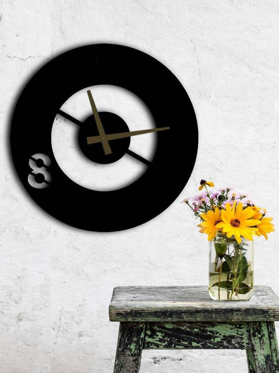 QEZNEF Black Textured Contemporary Analogue Round Shaped Wall Clock Without Glass