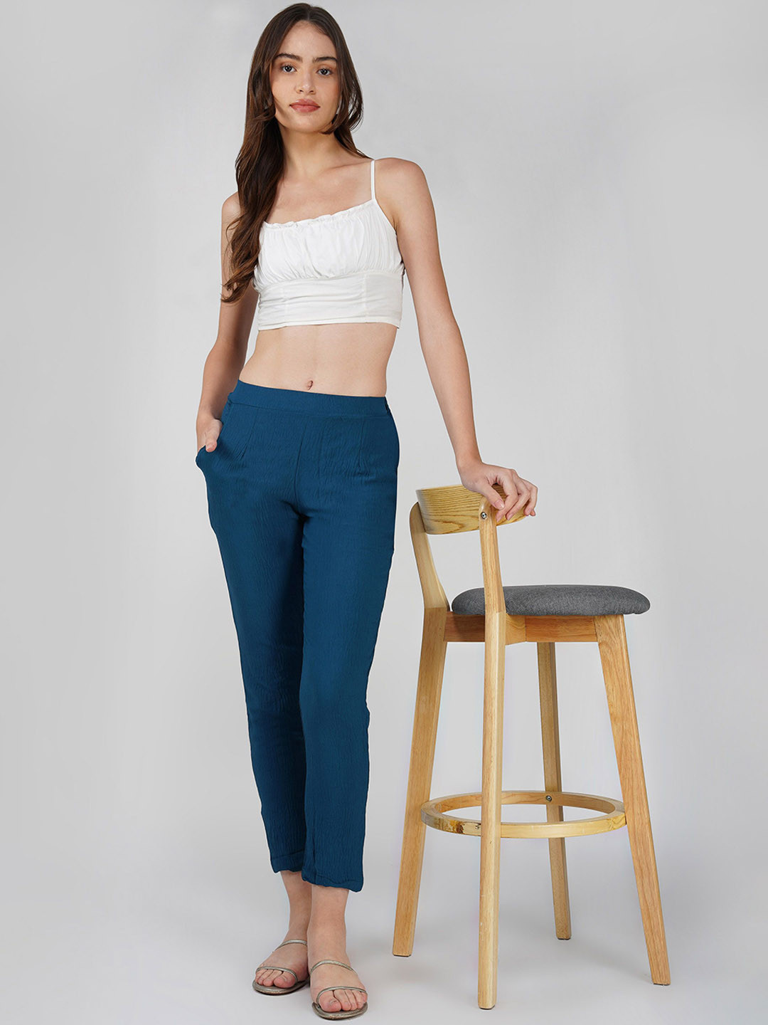 Bindigasm Women Relaxed Straight fit Slip-On Casual Solid Trousers