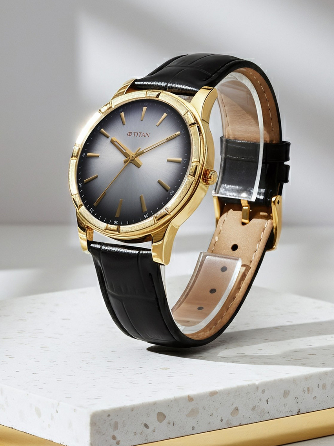 Titan Men Karishma Festive 3.0 Quartz Silver Round Dial Watch - 10058YL03